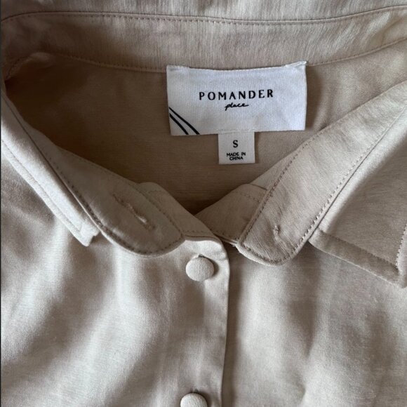 Tuckernuck Pomander Place Ashlen Button Down Blouse Neutral Tan Small (4-6) - Picture 6 of 6